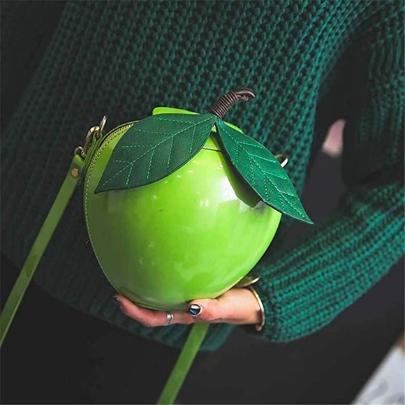 Apple crossbody novelty purse ( red and Green available) - Picture 5 of 5